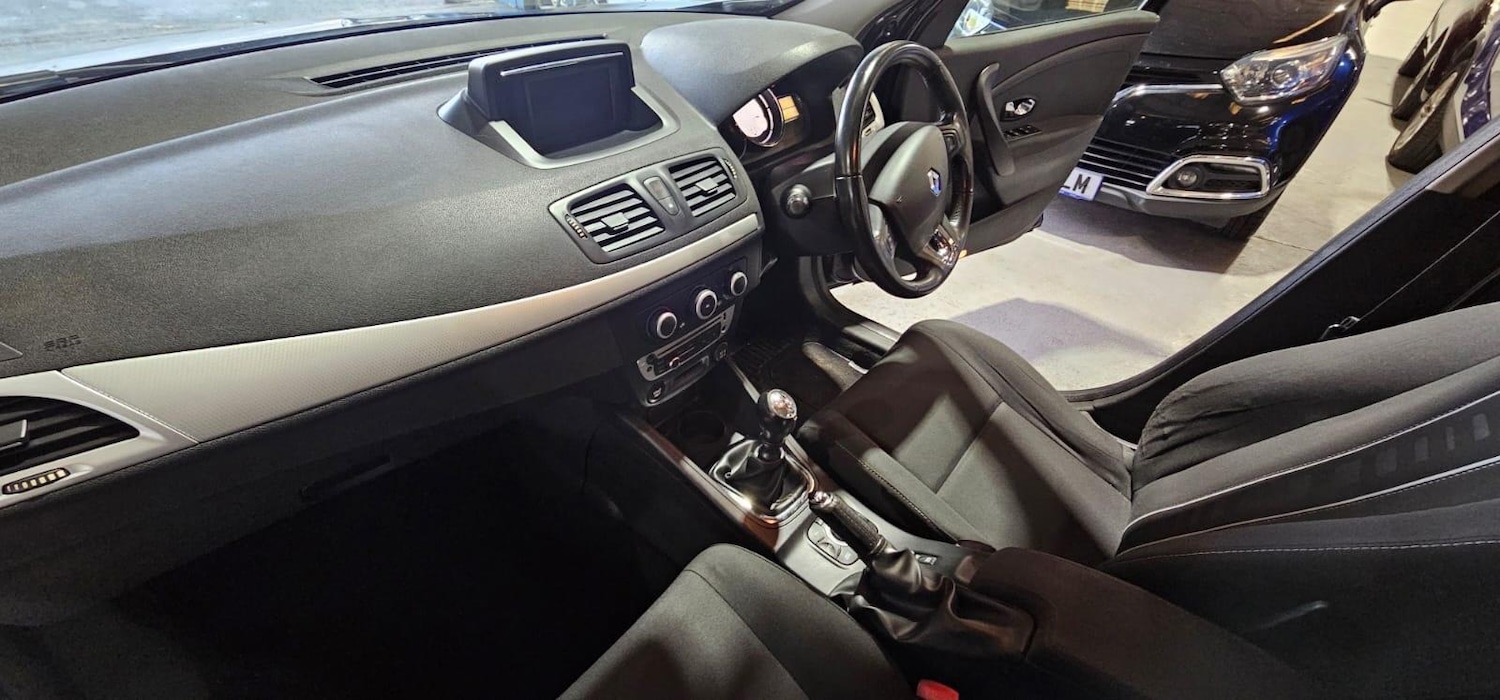 Used Renault Megane 2013 for sale - 76397875: Photo 14