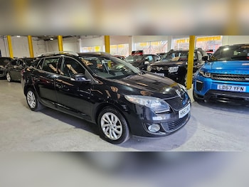 2013 (63) - 1.5 dCi 110 Dynamique TomTom 5dr [Start Stop]