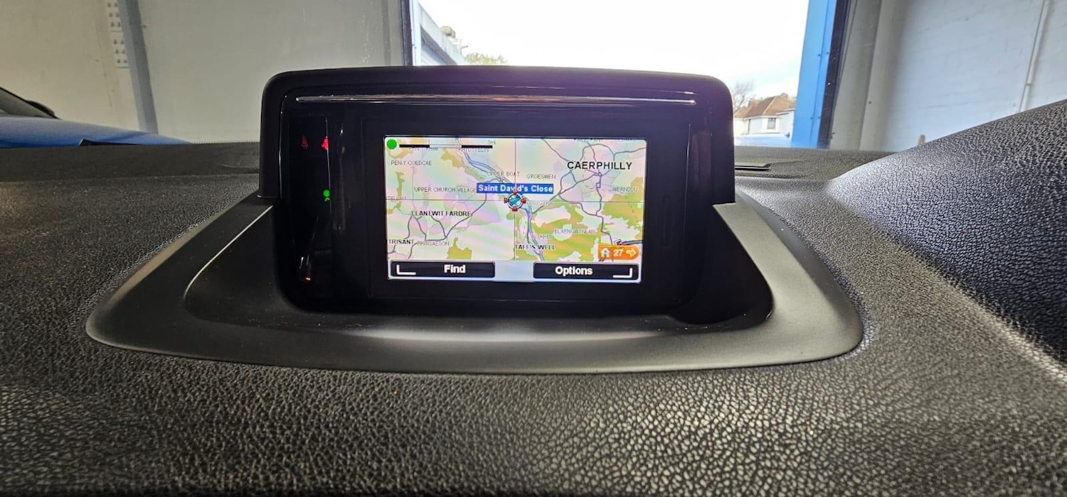 Used Renault Megane 2013 for sale - 76397875: Photo 20