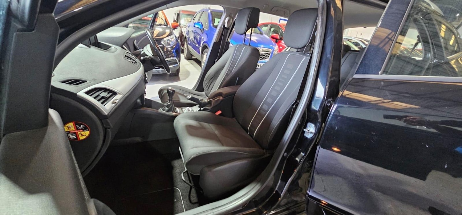 Used Renault Megane 2013 for sale - 76397875: Photo 26