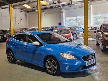 Volvo - V40