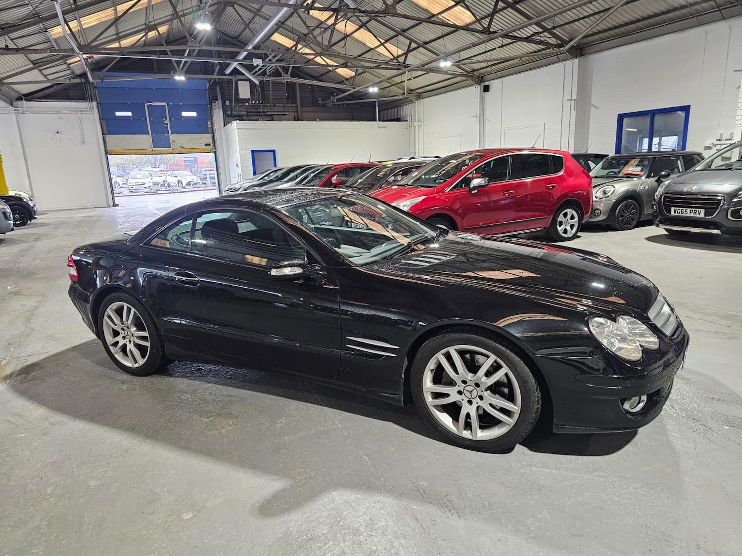Used Mercedes-Benz 350 SL 2008 for sale - 76013021: Photo 2