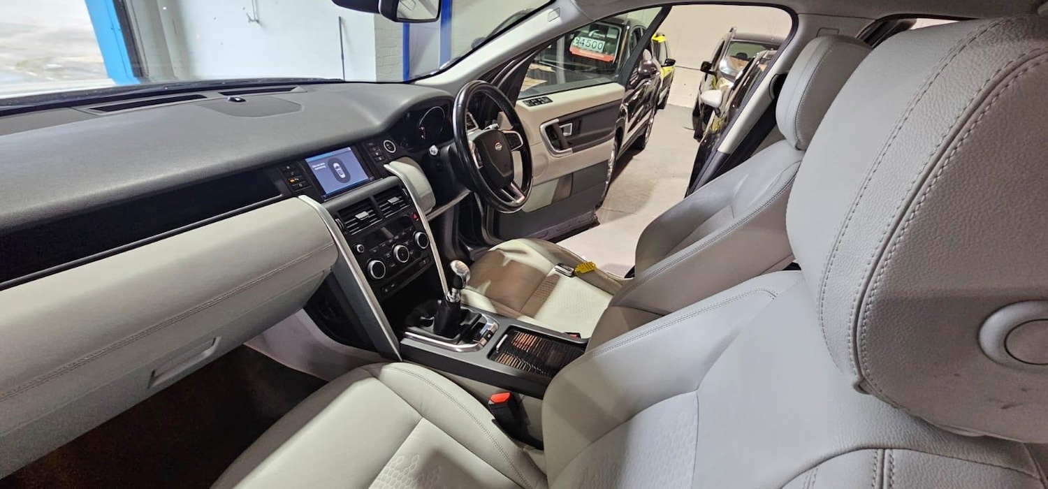 Used Land Rover Discovery Sport 2019 for sale - 76259472: Photo 17