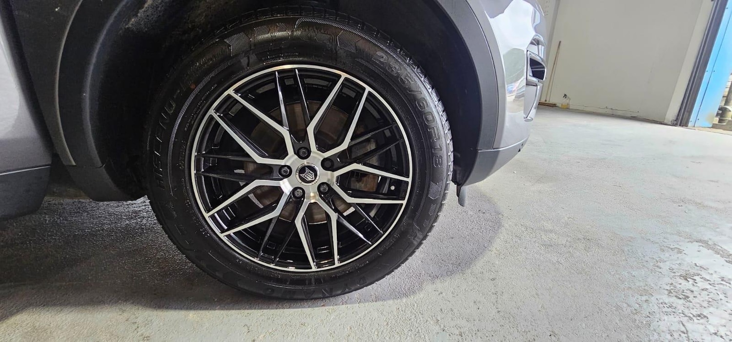 Used Land Rover Discovery Sport 2019 for sale - 76259472: Photo 20