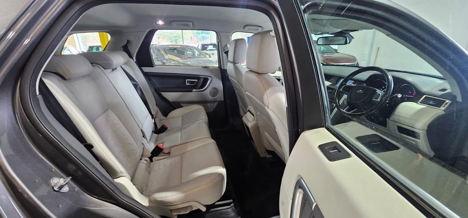 Used Land Rover Discovery Sport 2019 for sale - 76259472: Photo 21