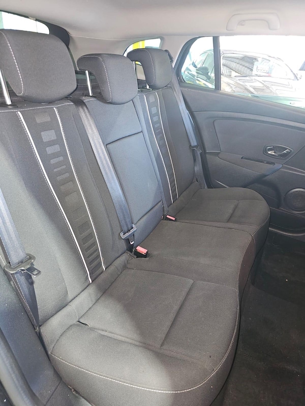 Used Renault Megane 2014 for sale - 76153137: Photo 14