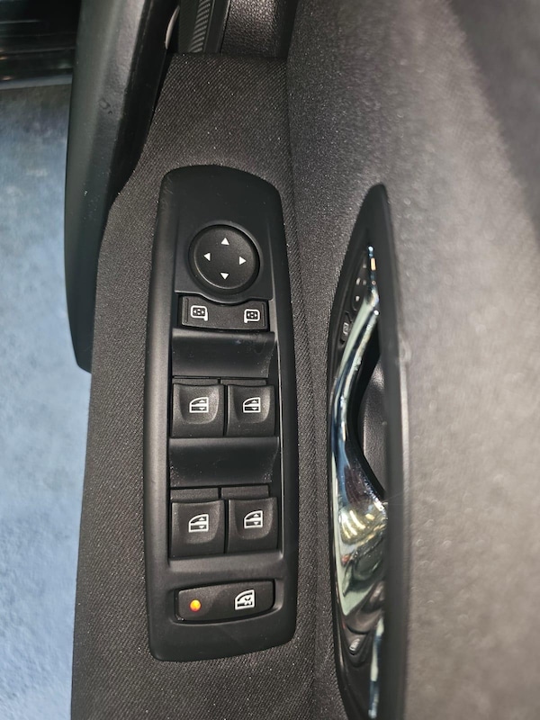 Used Renault Megane 2014 for sale - 76153137: Photo 17