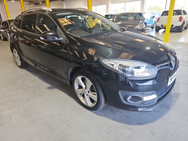 Used Renault Megane 2014 for sale - 76153137: Photo 1