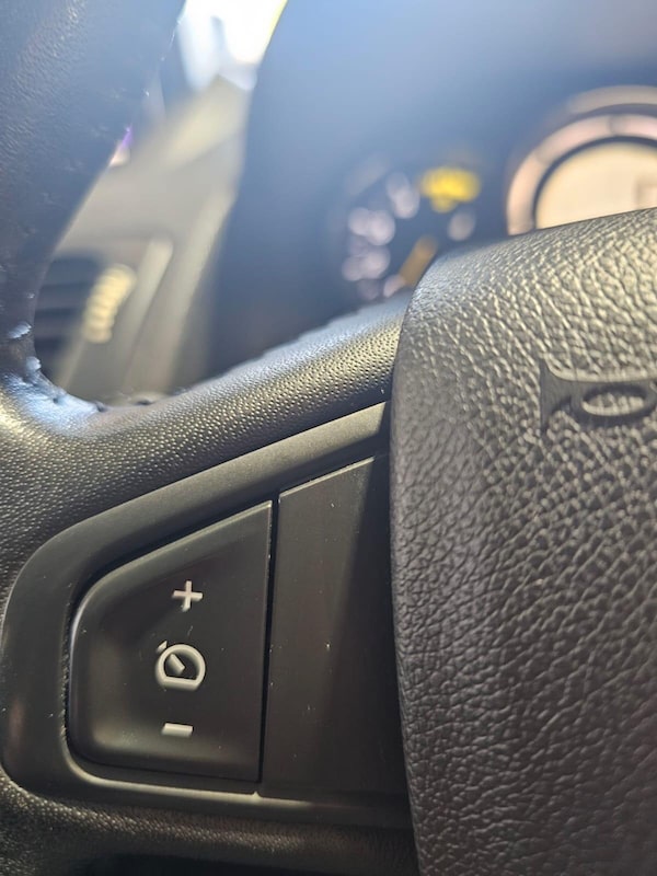 Used Renault Megane 2014 for sale - 76153137: Photo 8