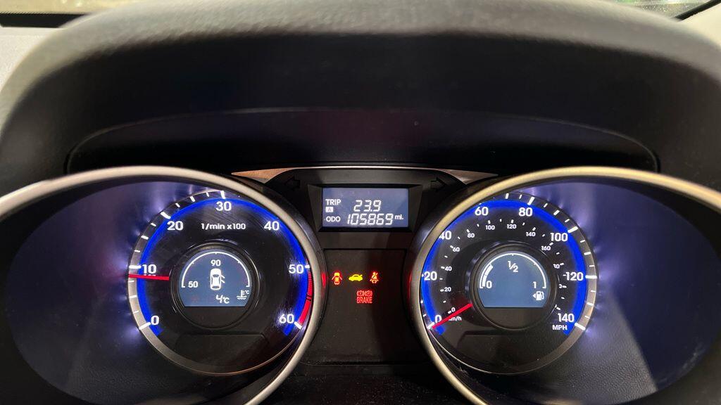 Used Hyundai Ix35 2012 for sale - 76771942: Photo 10