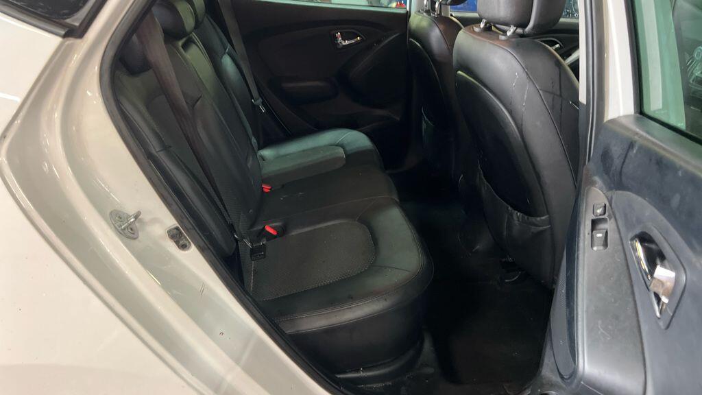Used Hyundai Ix35 2012 for sale - 76771942: Photo 8