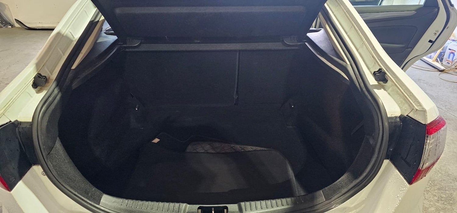 Used Ford Mondeo for sale - 76912879: Photo 25