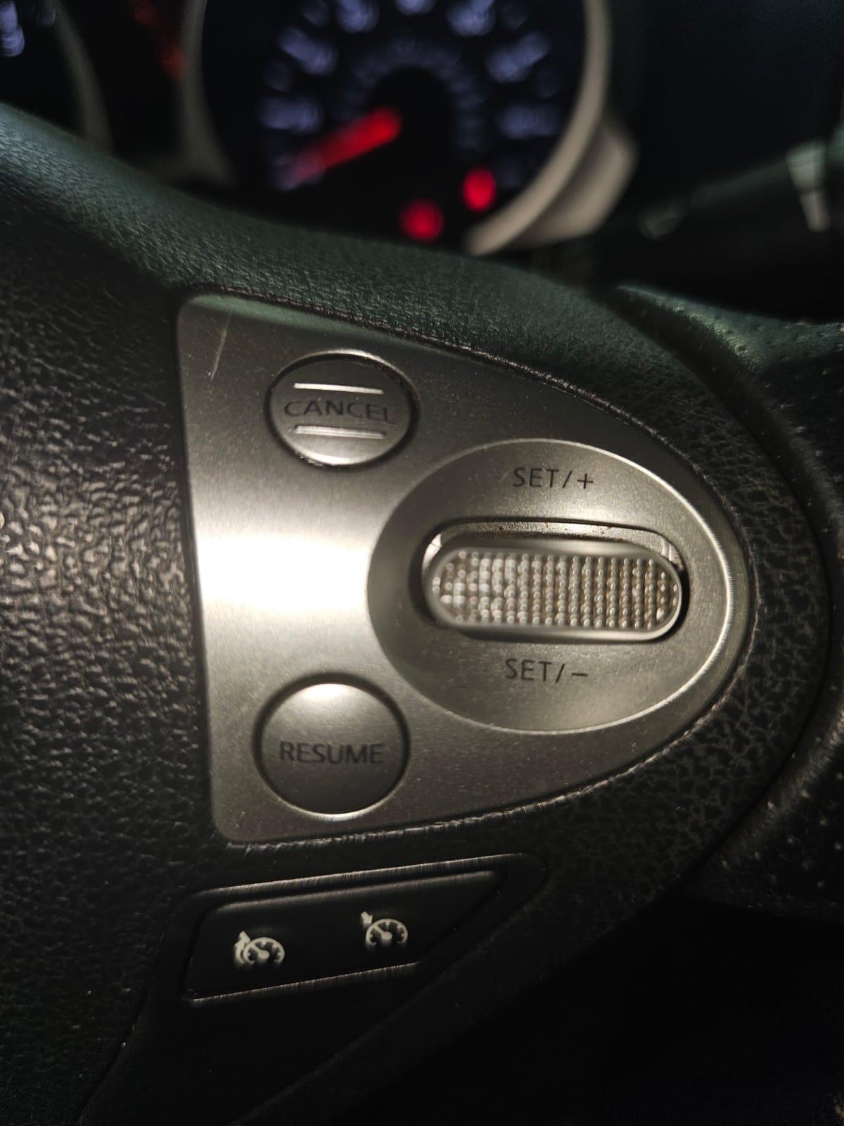 Used Nissan Juke 2012 for sale - 76137089: Photo 23