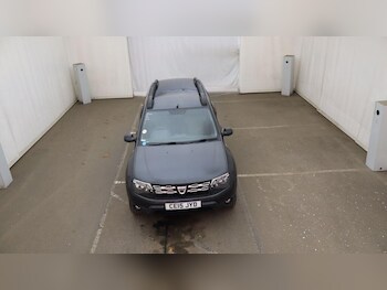 Used Dacia Duster 2015 for sale - 76259420: Photo 3