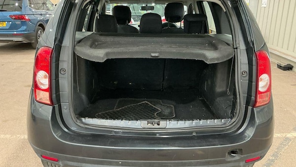 Used Dacia Duster 2015 for sale - 76259420: Photo 9