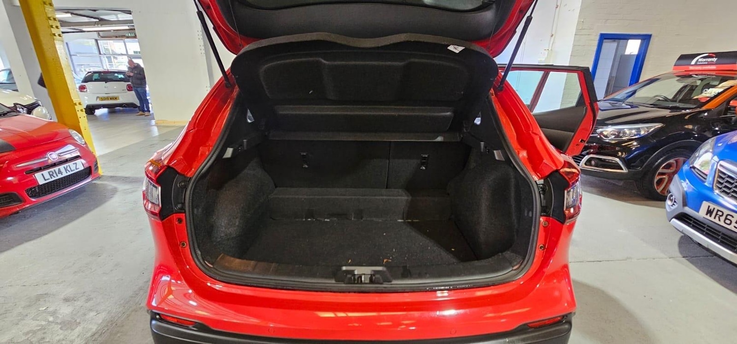 Used Nissan Qashqai 2020 for sale - 76370637: Photo 36