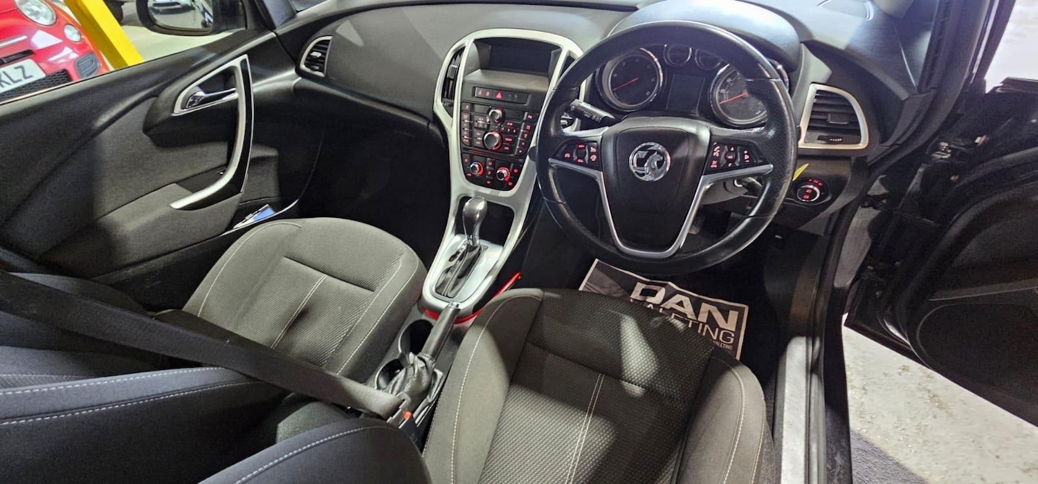 Used Vauxhall Astra 2013 for sale - 76377332: Photo 14