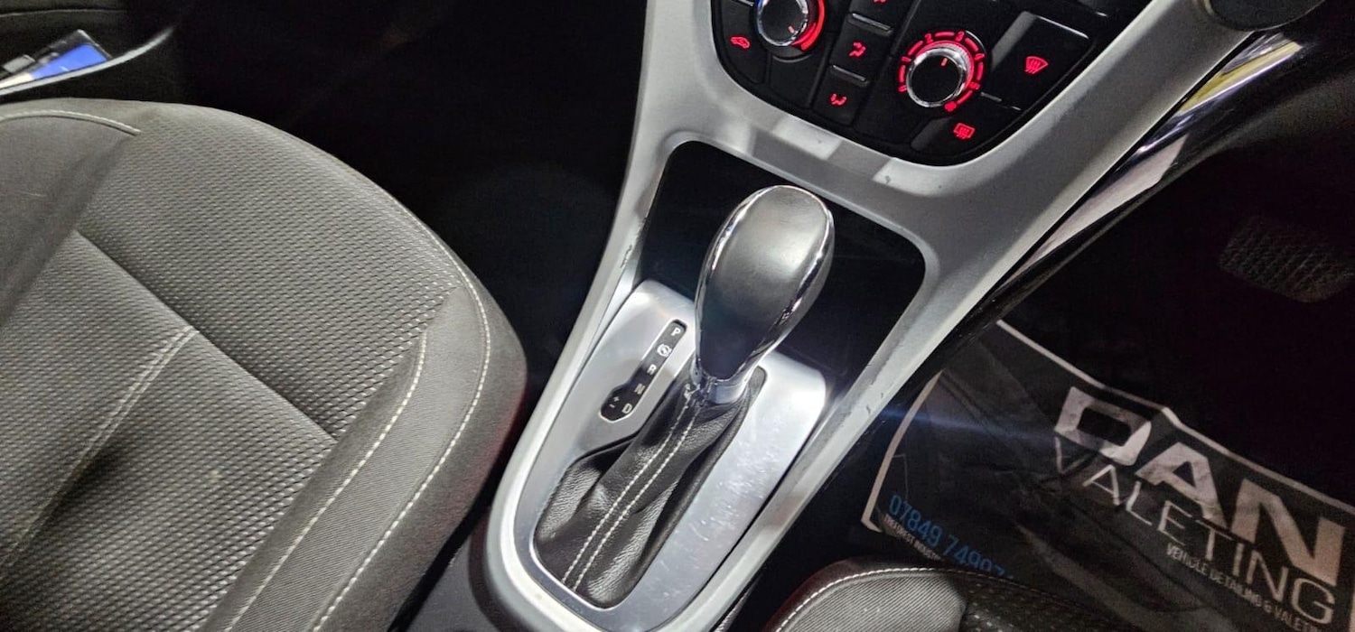 Used Vauxhall Astra 2013 for sale - 76377332: Photo 15