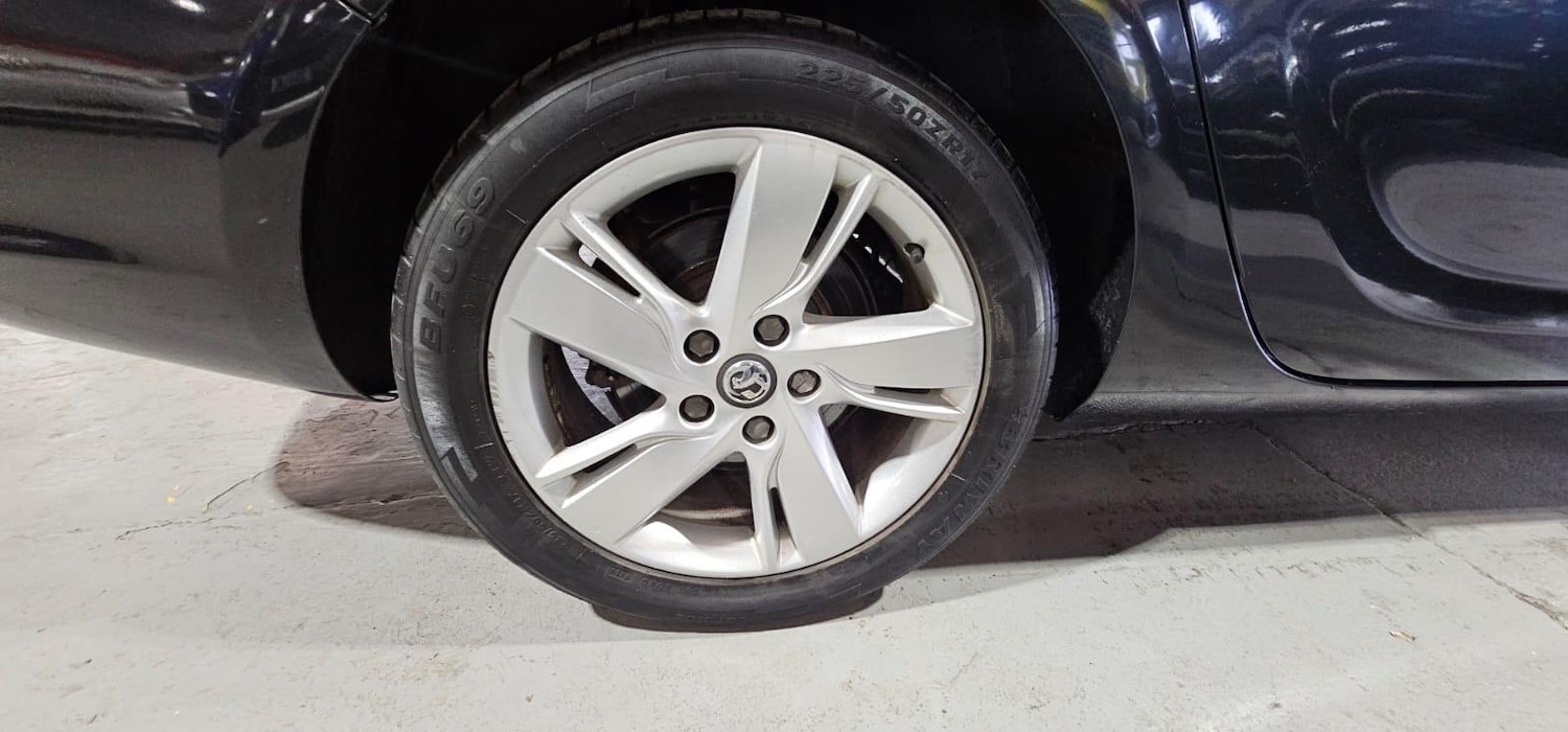 Used Vauxhall Astra 2013 for sale - 76377332: Photo 24