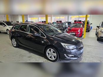 Used Vauxhall Astra 2013 for sale - 76377332: Photo
