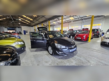 Used Vauxhall Astra 2013 for sale - 76377332: Photo