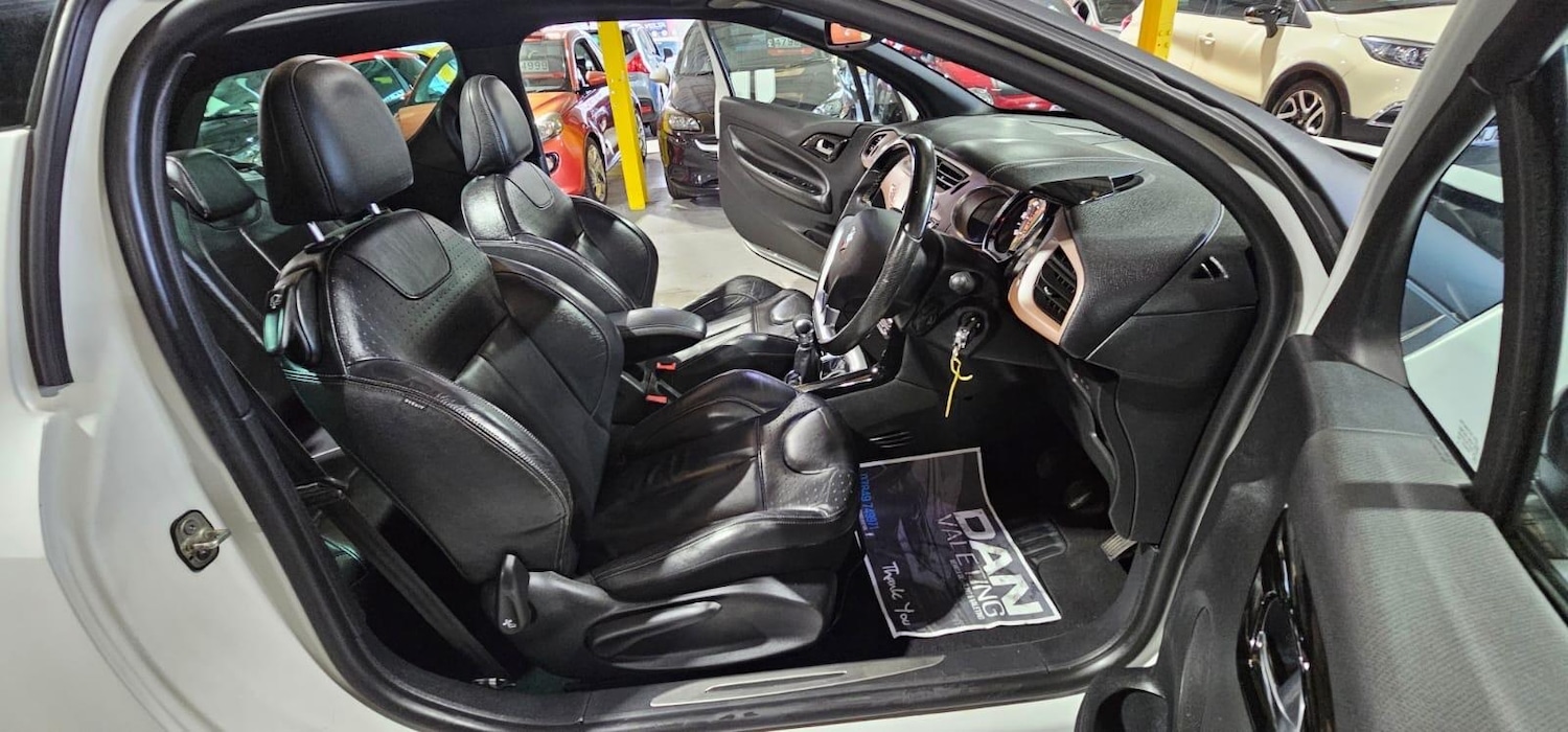 Used DS Automobiles DS 3 Cabrio 2016 for sale - 76327258: Photo 29