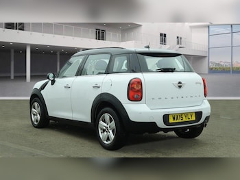 Used MINI Countryman 2015 for sale - 75977310: Photo