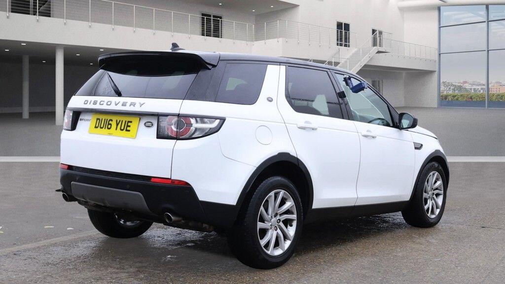 Used Land Rover Discovery Sport 2016 for sale - 76771657: Photo 4