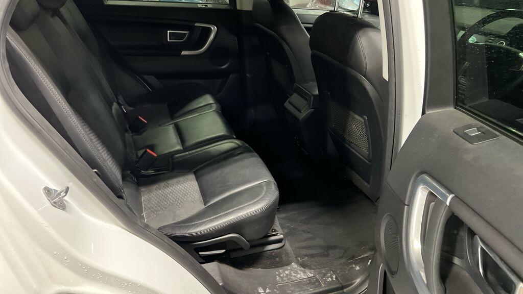 Used Land Rover Discovery Sport 2016 for sale - 76771657: Photo 8
