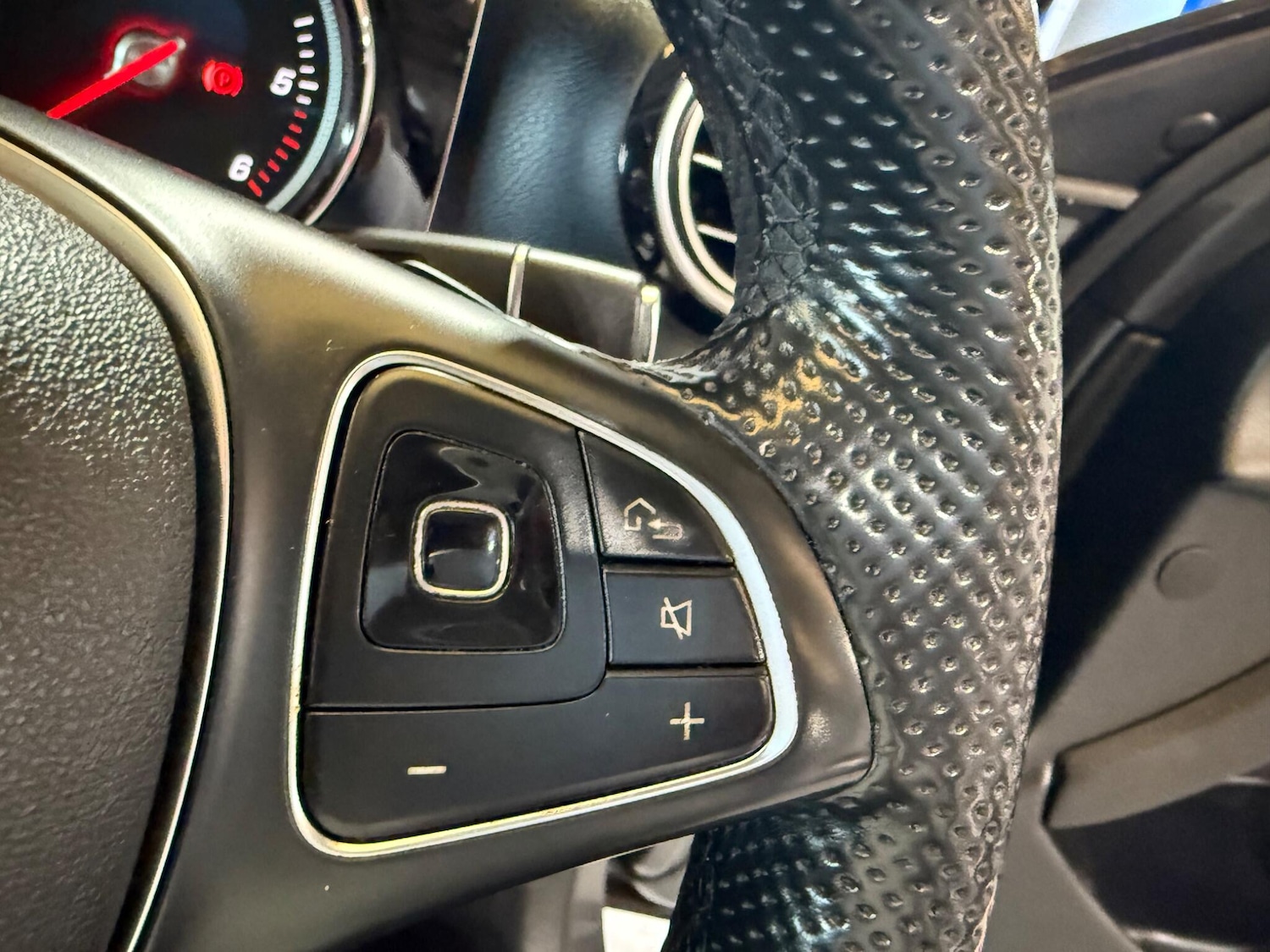 Used Mercedes-Benz E Class 2016 for sale - 76259867: Photo 19