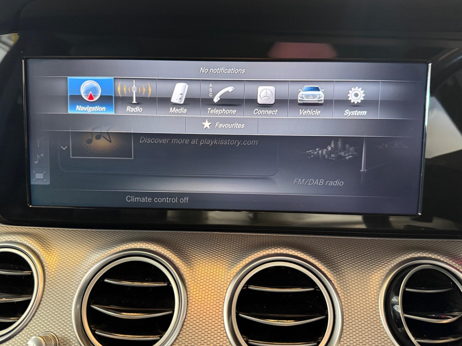 Used Mercedes-Benz E Class 2016 for sale - 76259867: Photo 28