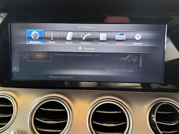 Used Mercedes-Benz E-Class 2016 for sale - 76259867: Photo 28