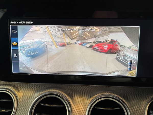 Used Mercedes-Benz E-Class 2016 for sale - 76259867: Photo 29