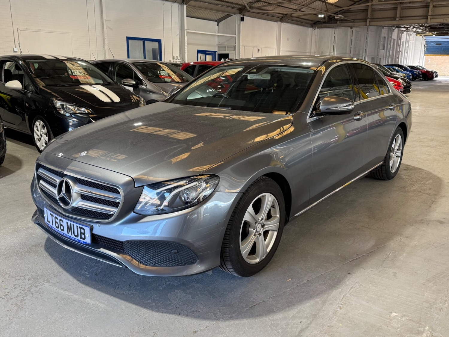 Used Mercedes-Benz E Class 2016 for sale - 76259867: Photo 3