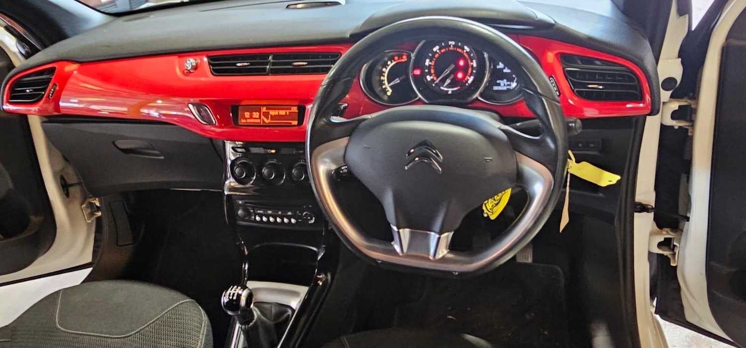 Used Citroen DS3 2014 for sale - 76189864: Photo 19