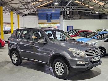 Used Ssangyong Rexton 2017 for sale - 76013844: Photo
