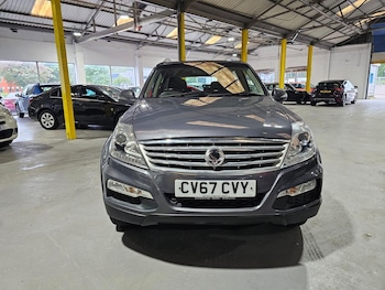 Used Ssangyong Rexton 2017 for sale - 76013844: Photo