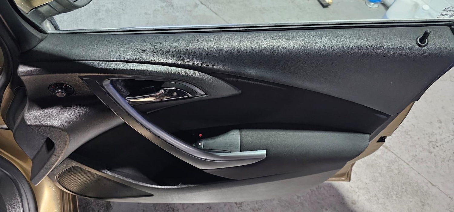 Used Vauxhall Astra 2014 for sale - 76499926: Photo 22