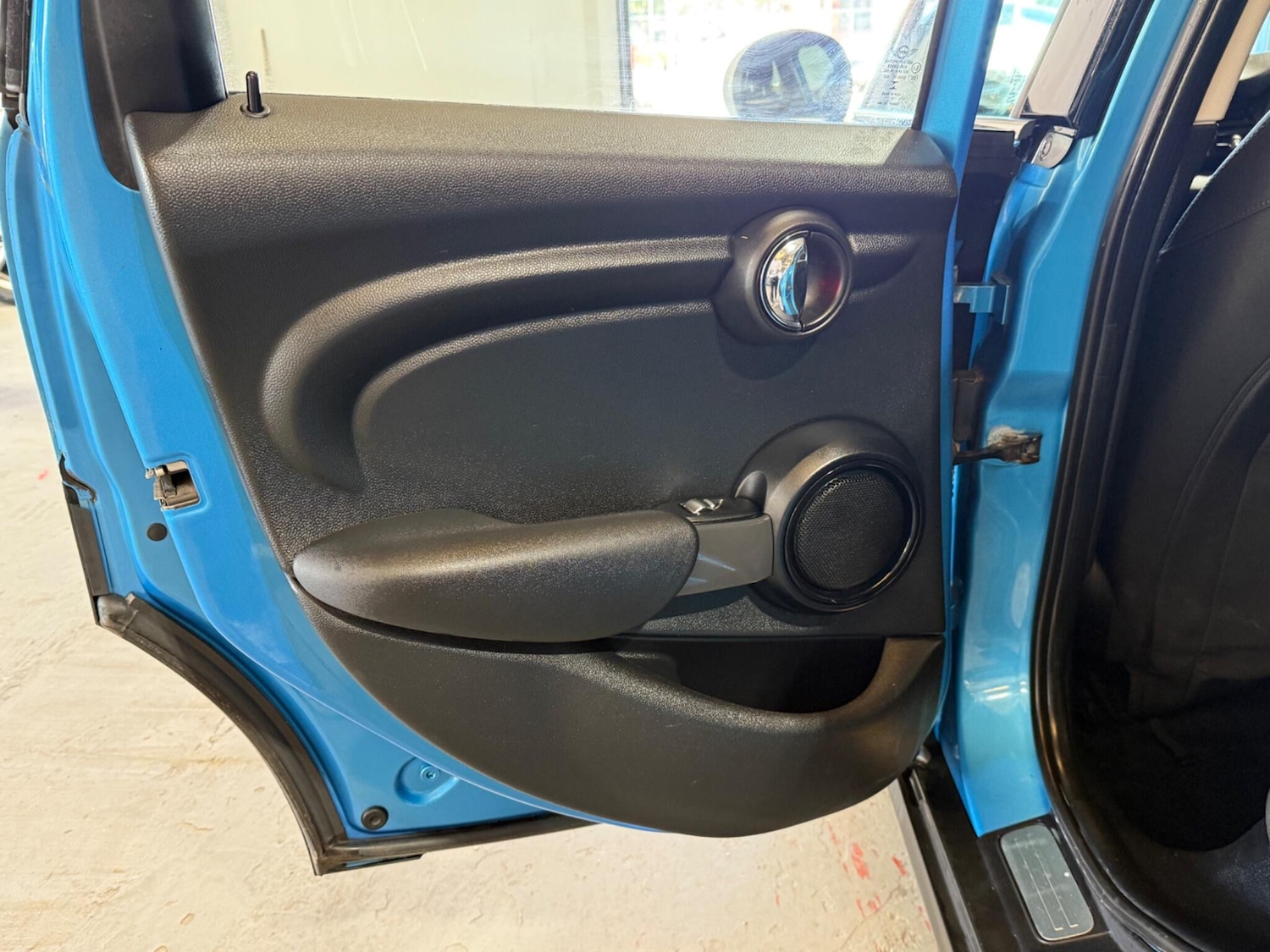 Used MINI Hatch 2015 for sale - 76167056: Photo 11
