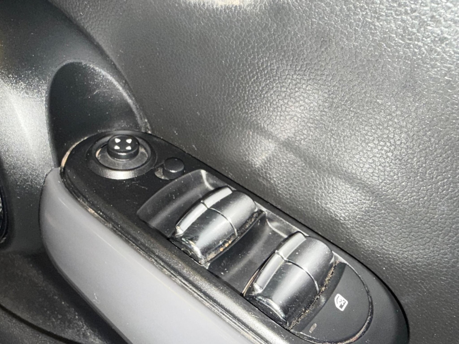 Used MINI Hatch 2015 for sale - 76167056: Photo 19