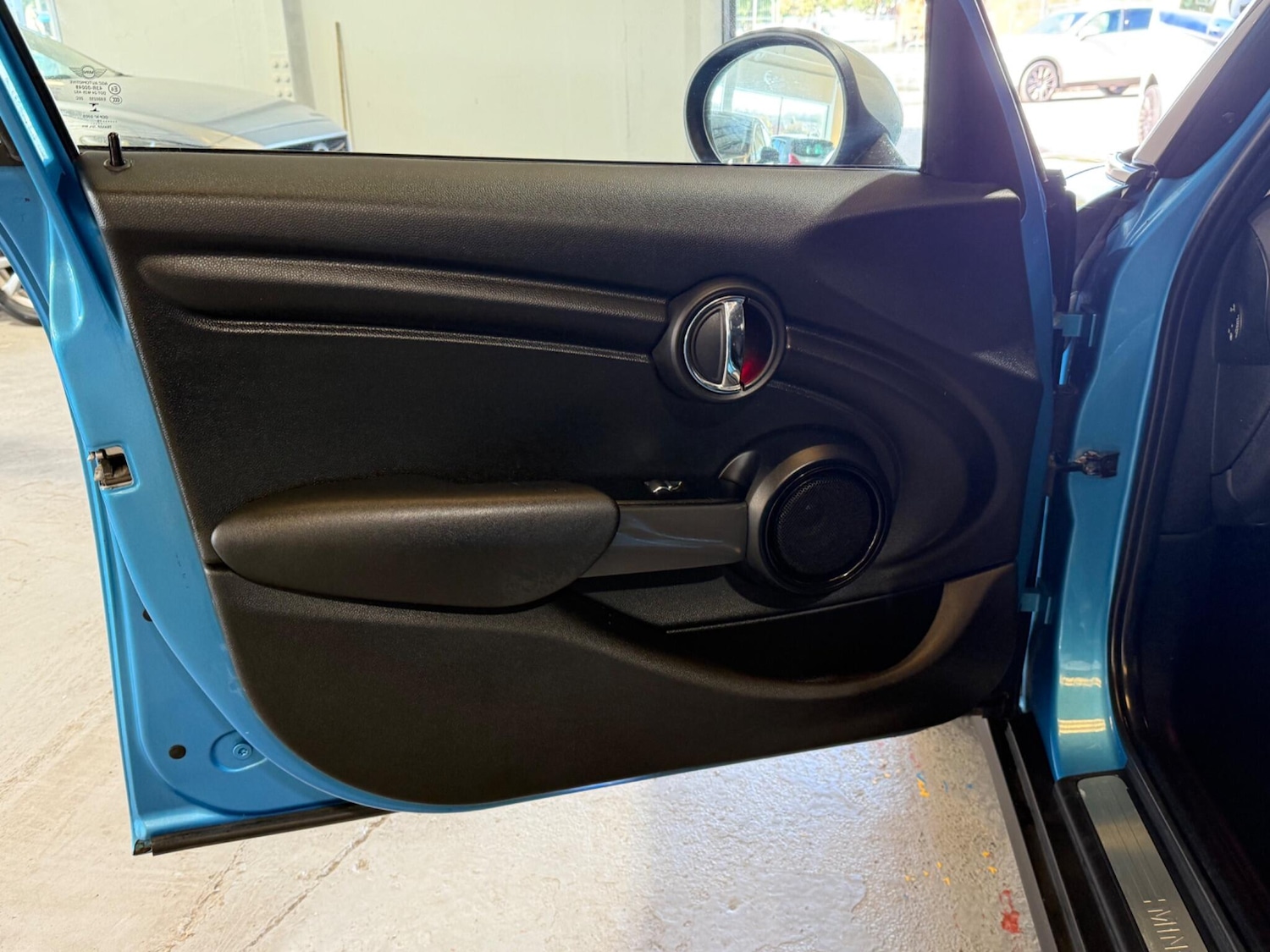 Used MINI Hatch 2015 for sale - 76167056: Photo 8