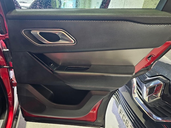 Used Land Rover Range Rover Velar 2018 for sale - 76294553: Photo 14