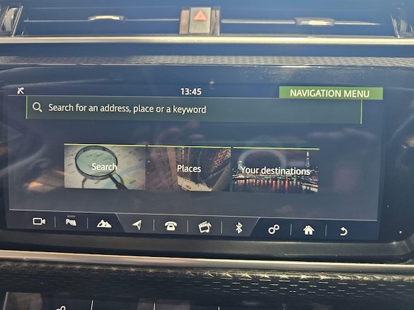 Used Land Rover Range Rover Velar 2018 for sale - 76294553: Photo 22