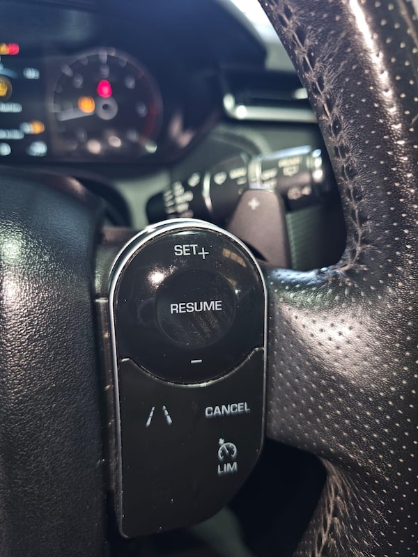 Used Land Rover Range Rover Velar 2018 for sale - 76294553: Photo 24