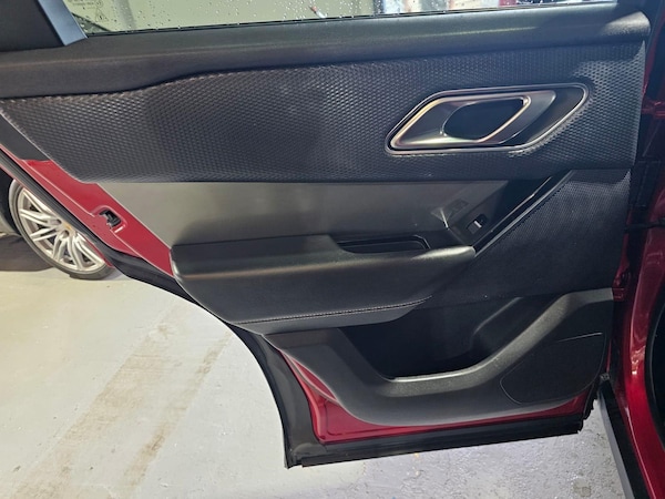 Used Land Rover Range Rover Velar 2018 for sale - 76294553: Photo 31