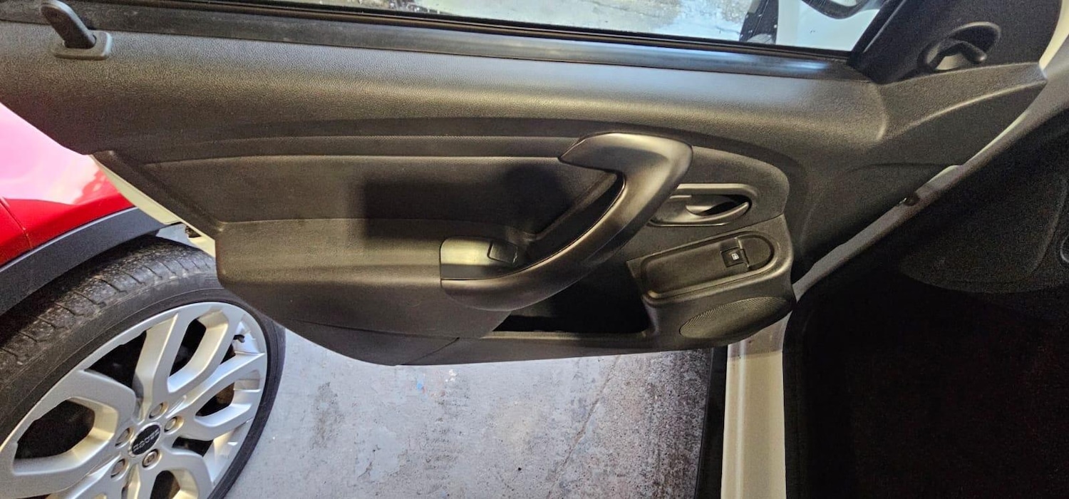 Used Dacia Duster 2017 for sale - 76936519: Photo 17