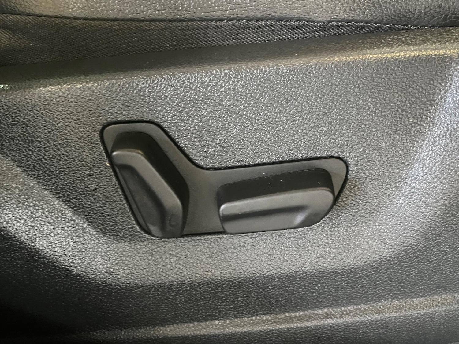 Used Peugeot 3008 2012 for sale - 77254928: Photo 24