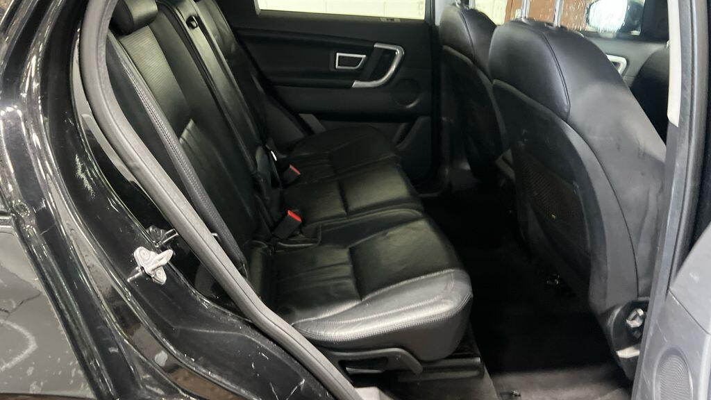 Used Land Rover Discovery Sport 2016 for sale - 77238306: Photo 14