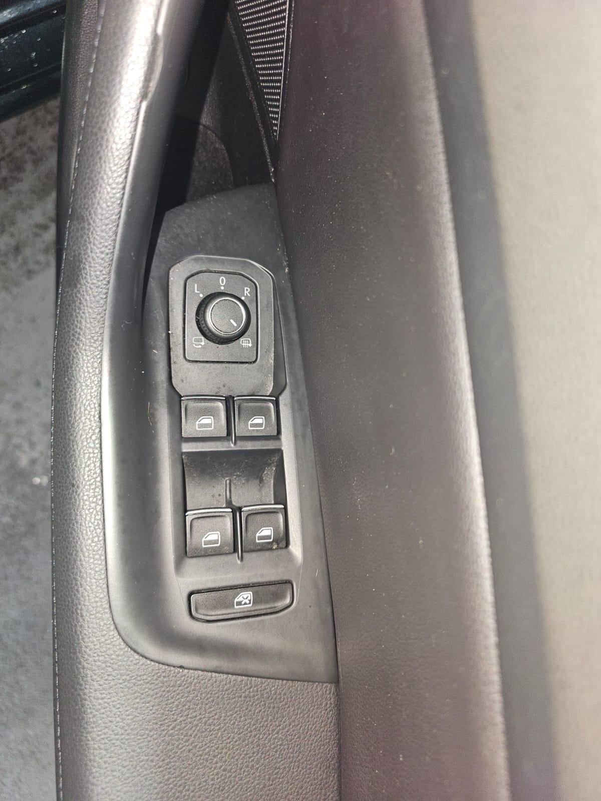 Used Volkswagen Passat for sale - 77191336: Photo 16