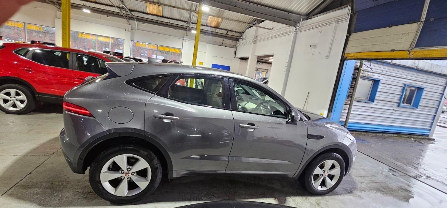 Used Jaguar E-Pace 2018 for sale - 76377276: Photo 12